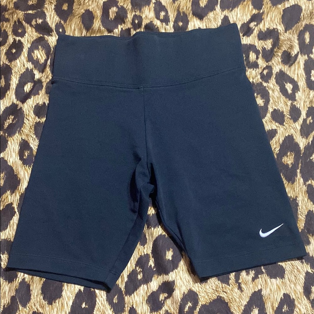 Black Nike Biker Shorts S
